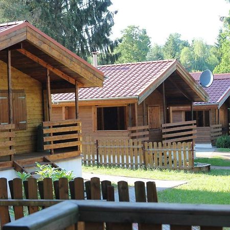 Domki nad jeziorem w Karłowicach Karlowice Zewnętrze zdjęcie