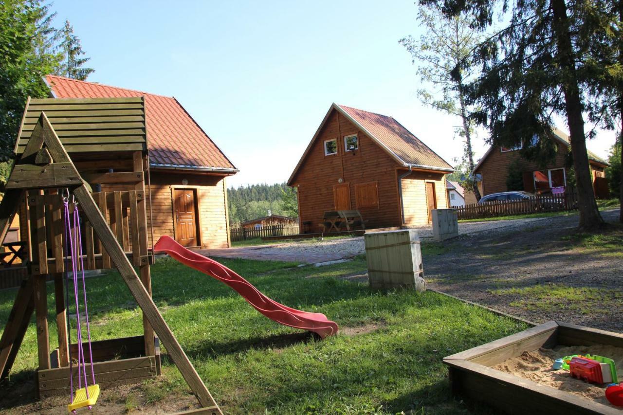 Domki nad jeziorem w Karłowicach Karlowice Zewnętrze zdjęcie